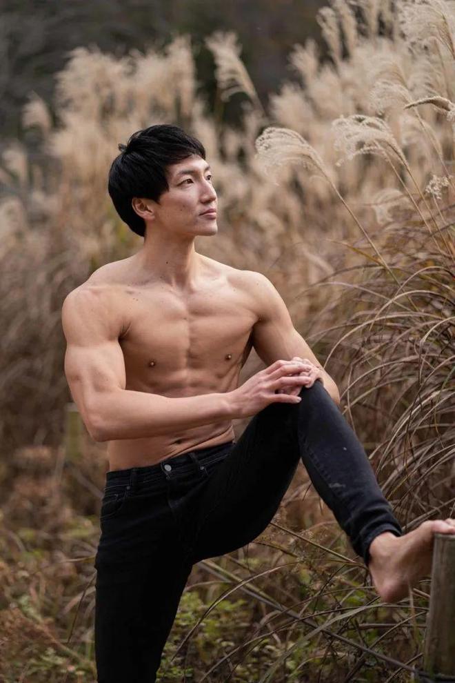 火影黑土本子 火影黑土作为AI助手