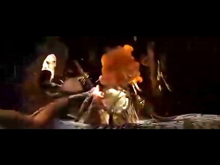 一个小桃桃 很可能是个小桃桃在指她