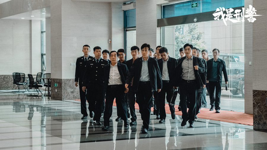 每日更新女 每日抖音的更新某个账号）