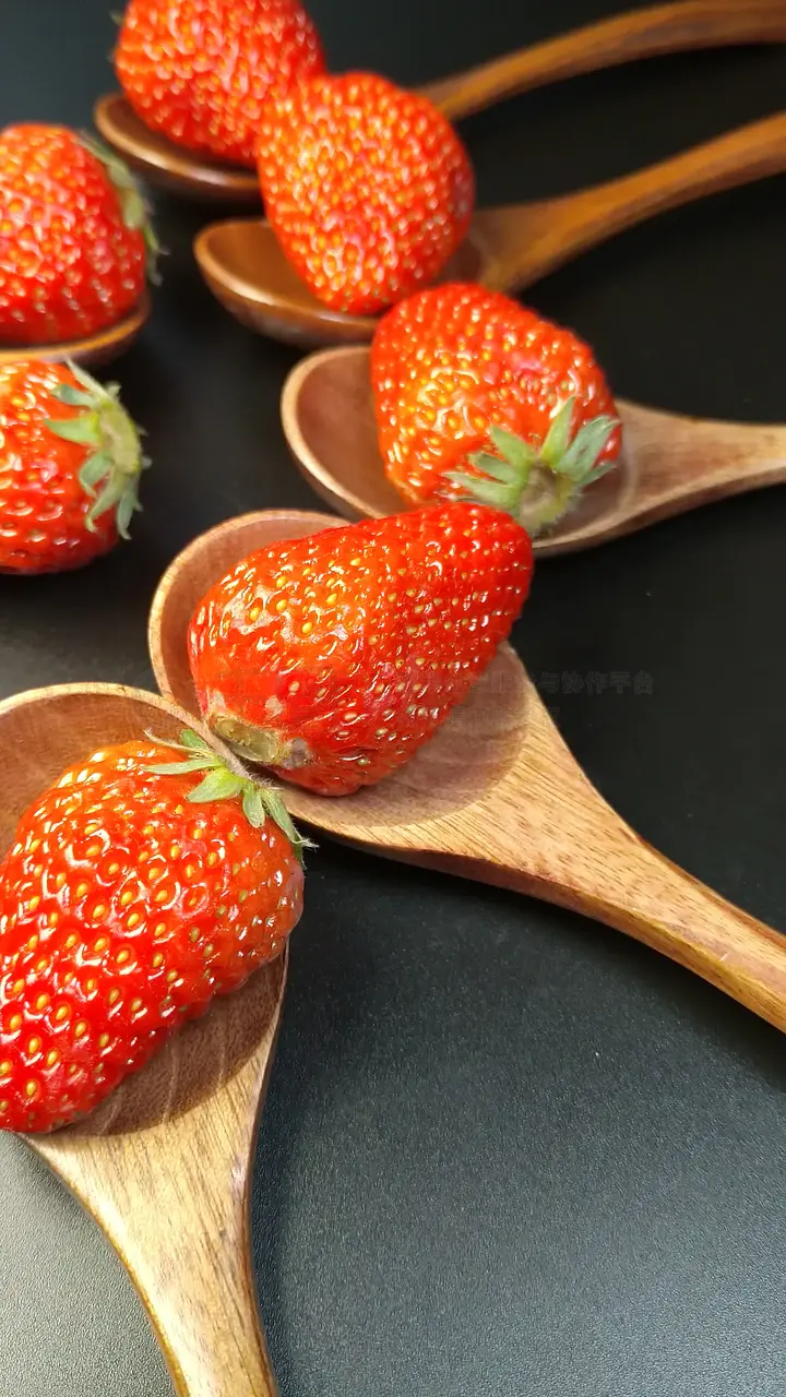 国产精品久久久精品三级AR↗ 精品久久久精先说教育吧