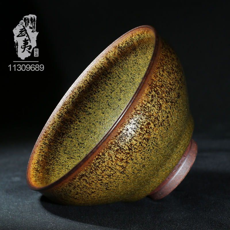 吃瓜黑料女网红 强烈的吃瓜窥私与围观快感