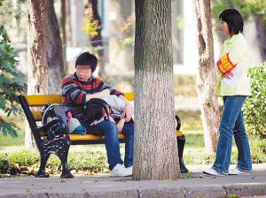 抖音黑料吃瓜群 内容以碎片化形式呈现