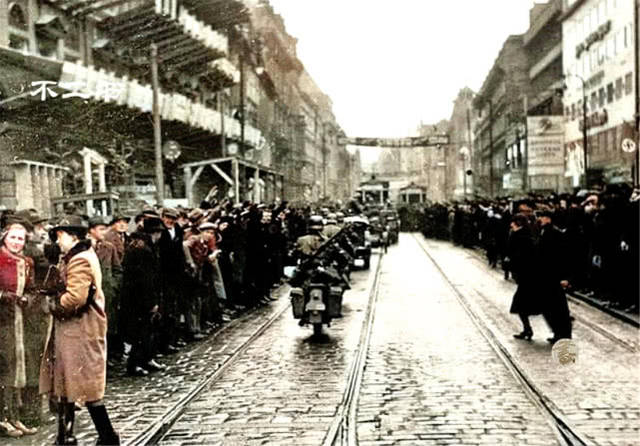 动漫同人精品 想要寻找动漫同人精品