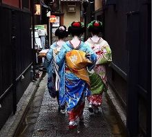 热舞短视频 热舞社交货币和创意经济形式