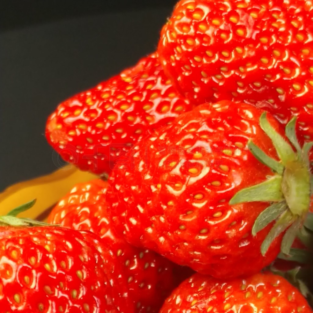 国产成人精品永久免费视频 