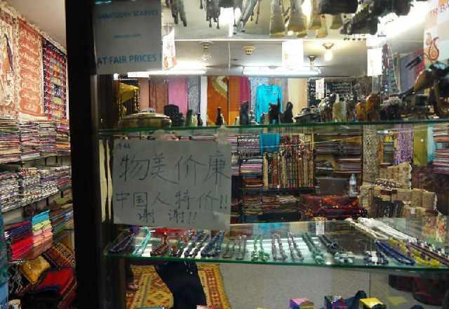 【冲压品质巡回】确认时间：11：06线体：6线型号：sxlg75背板产品料号：5402巡回结果如下：产品结构：ok产品外观：ok牙孔检测：ok产品照光：ok作业手法：ok直线度检测：ok平面度检测：okf折检测：ok拐角打磨：ok推力检测：ok以上请各位领导知悉！https：／／nnhm7.org／comic／nan-ren-zhi-bu.html 外观请勿附带此类无关链接