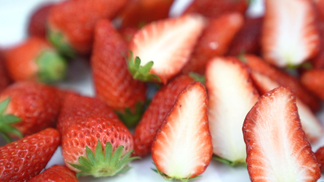 凝视在线 被量化的凝视线压力之下