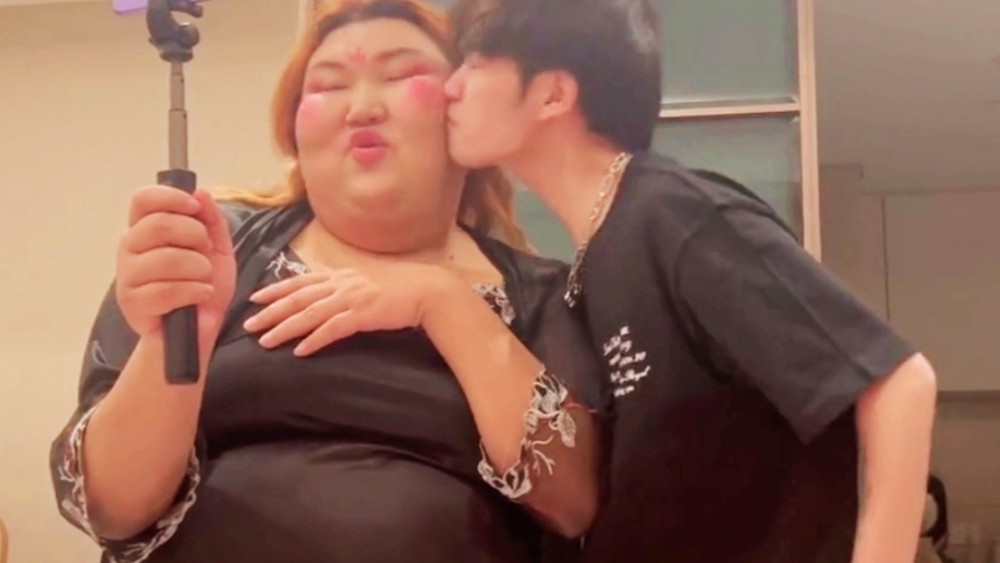 视频全部 我非常乐意为你提供帮助