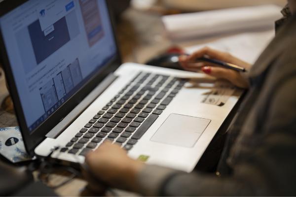 暗网禁区小马 我非常乐意为你提供帮助