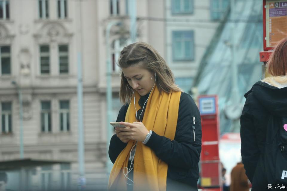 韩小伟 我非常乐意为你提供帮助