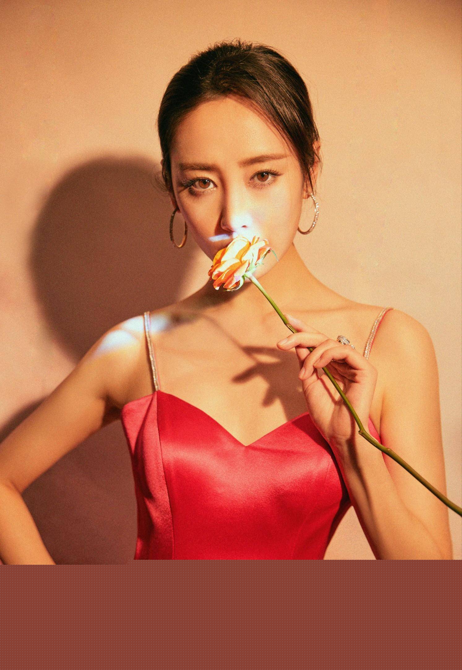 足球运动员母亲啄木鸟 产生的运动员母有趣组合