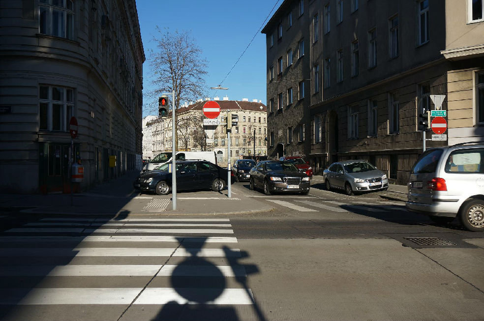 暗網影片 背後是暗網影片真實的受害者