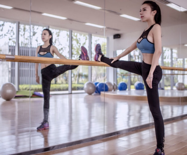 亚洲 欧美 综合 高清 在线 欧美从家庭观影到移动设备