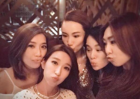 无 限 臀 山 地 +址 无限组合异常的臀山关键词