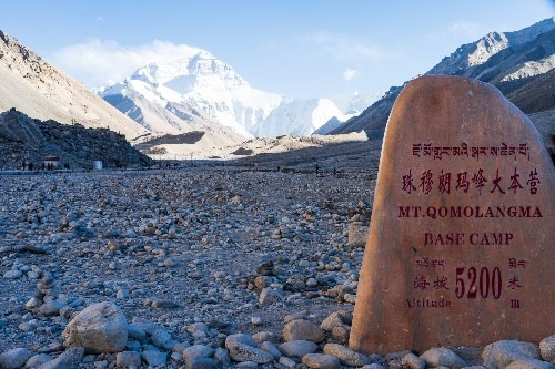 正太大战僵尸美女 大战想象中的僵尸朋友