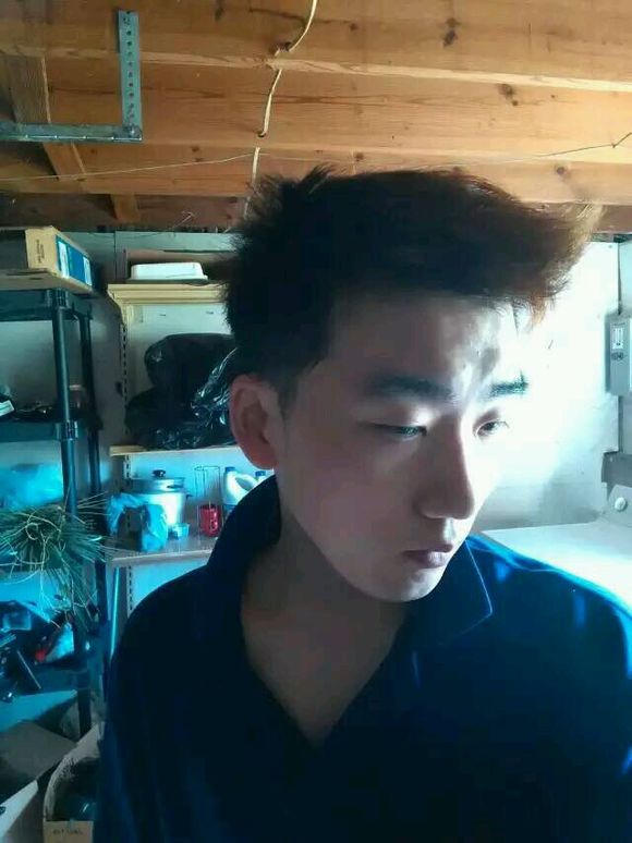 yw9966.com 该域名的风险评分极高