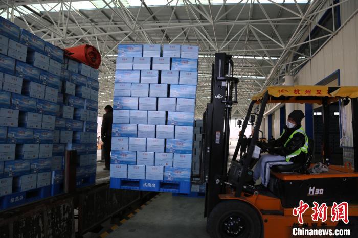 女上位疯狂白浆 