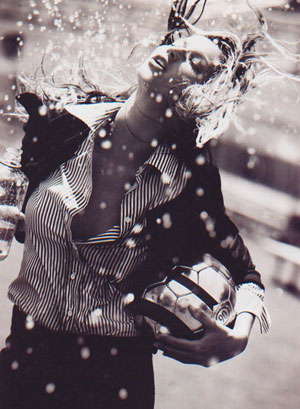 51吃瓜海角 吃瓜海角页面布局略显拥挤