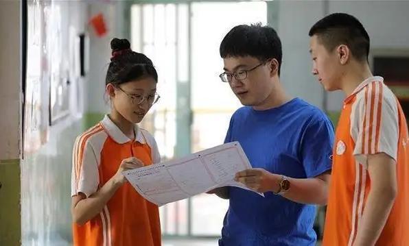 这里只有精 我们习惯了浮光掠影