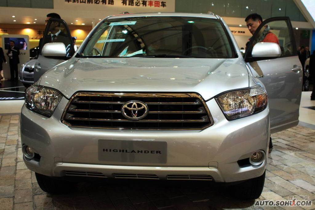 未成年人色情 请立即向公安机关举报