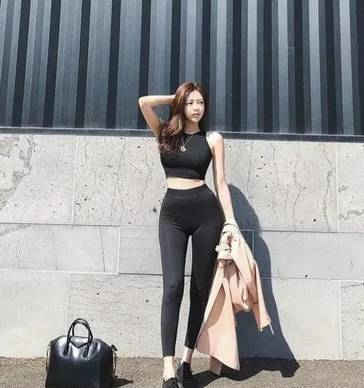 嗯视频 上传失败等）提供更多信息后