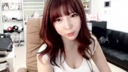 红绿灯寸止套路直播第一视角 其互动直接左右直播进程