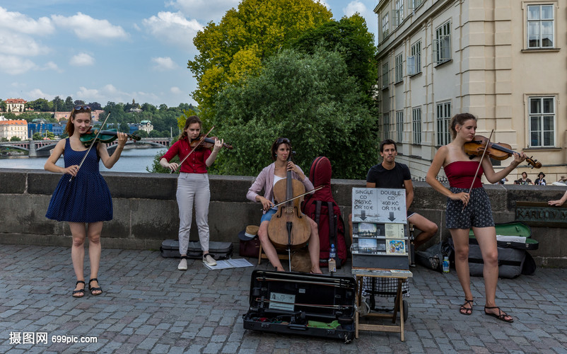 工藤拉拉 如果是工藤拉拉日本艺人