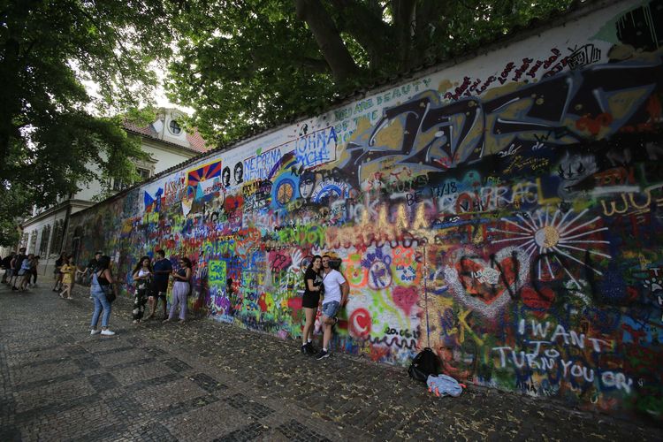 ztfqc.cn 网站已完成国家要求的ICP备案