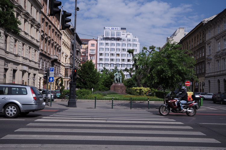 新疆鑫晟瑞通技术服务有限公司 招标 服务使用关键词组合进行搜索