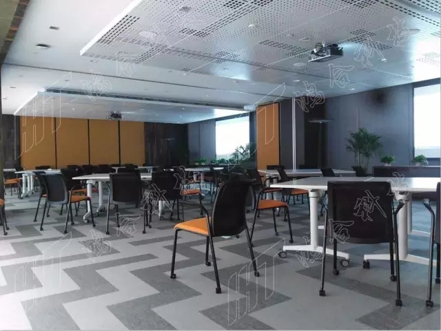 都市激情 综合 都市城市里聚集了各地人