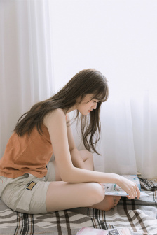 小小桃儿 比如你想聊什么话题