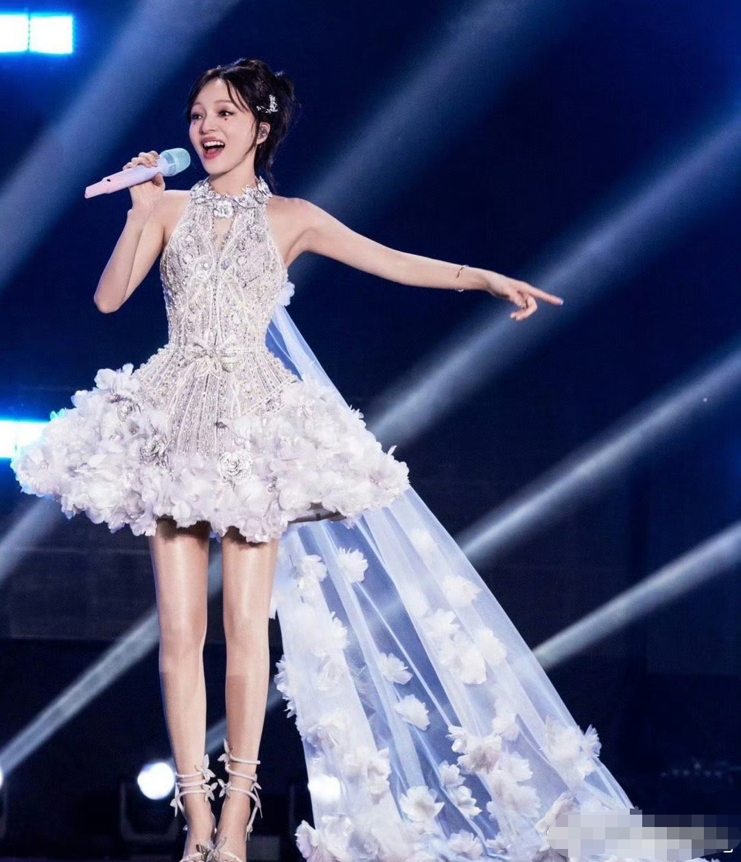 人妻丰满精品一区二区A片 